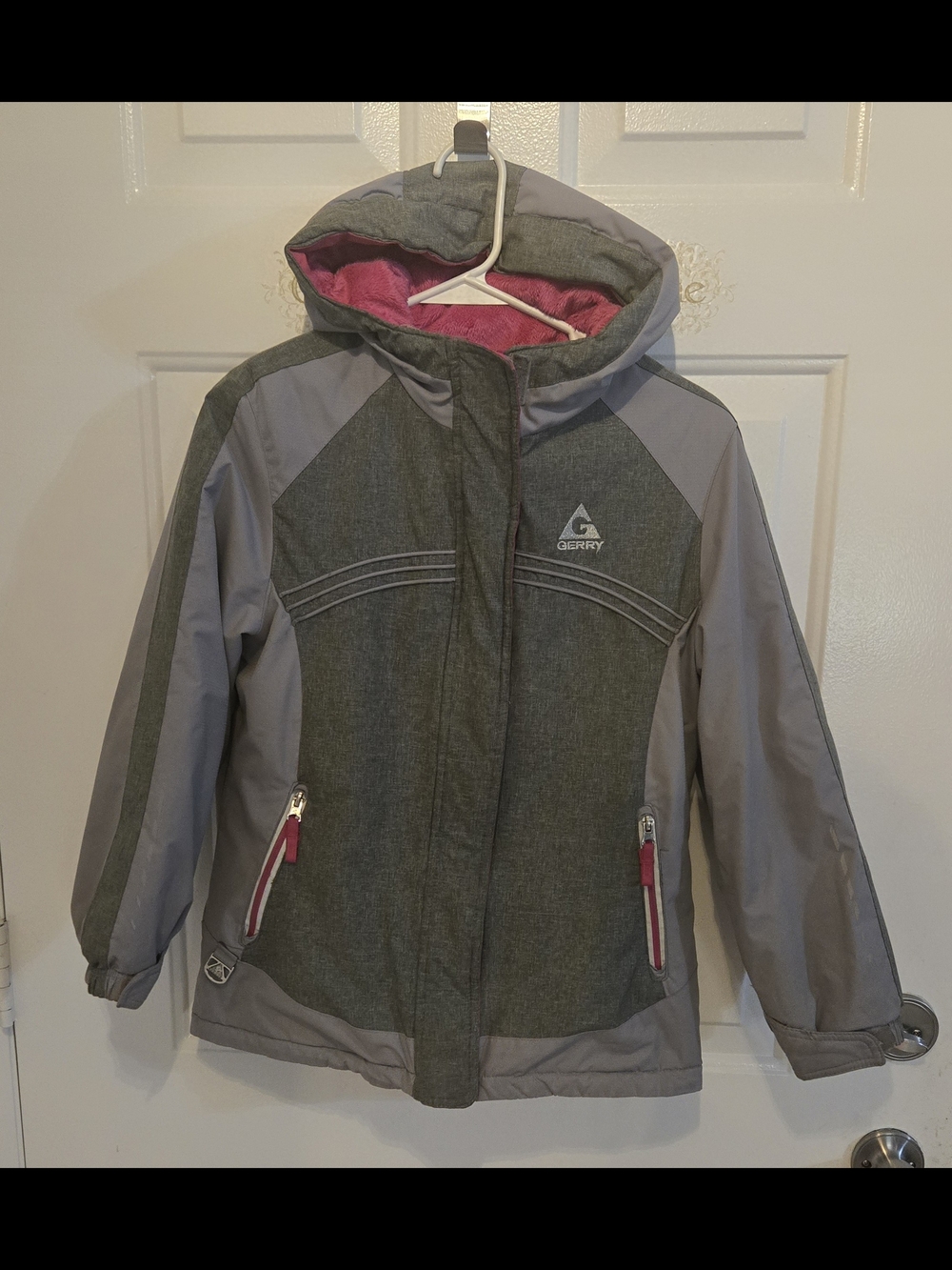 Gerry Girls' Two-Tone Gray Puffer Jacket with Pink Lining